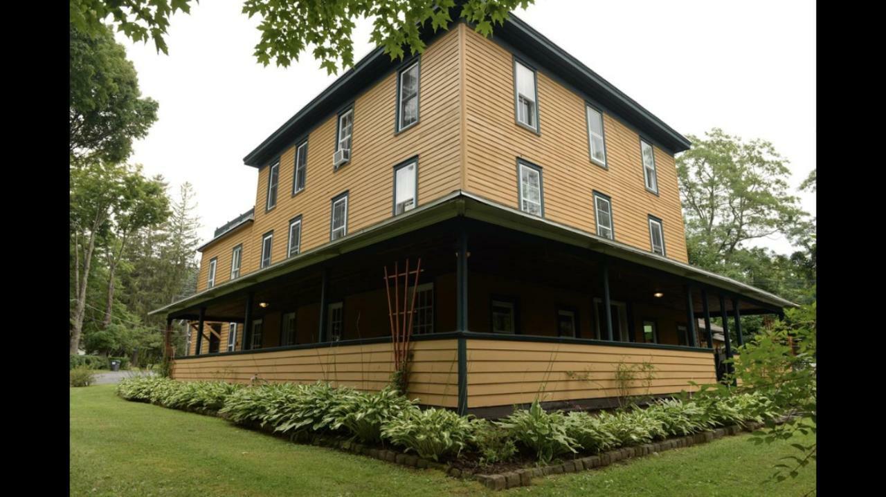 The Woodbine Inn Palenville Exterior photo